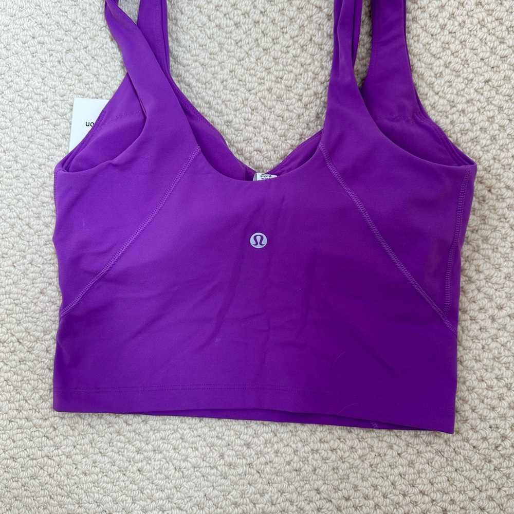 Align Tank size 4, tags on., new